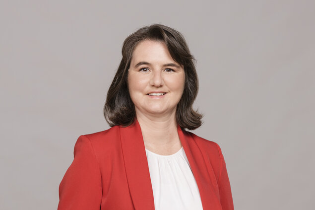 Stadtrat-26-Simone-Brander-01-PRINT-4500px-ARGB-00-HG